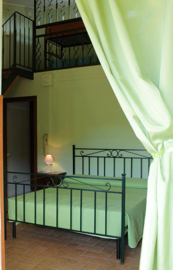 La Dimora Degli Etruschi Hostel Civitella Cesi Kültér fotó